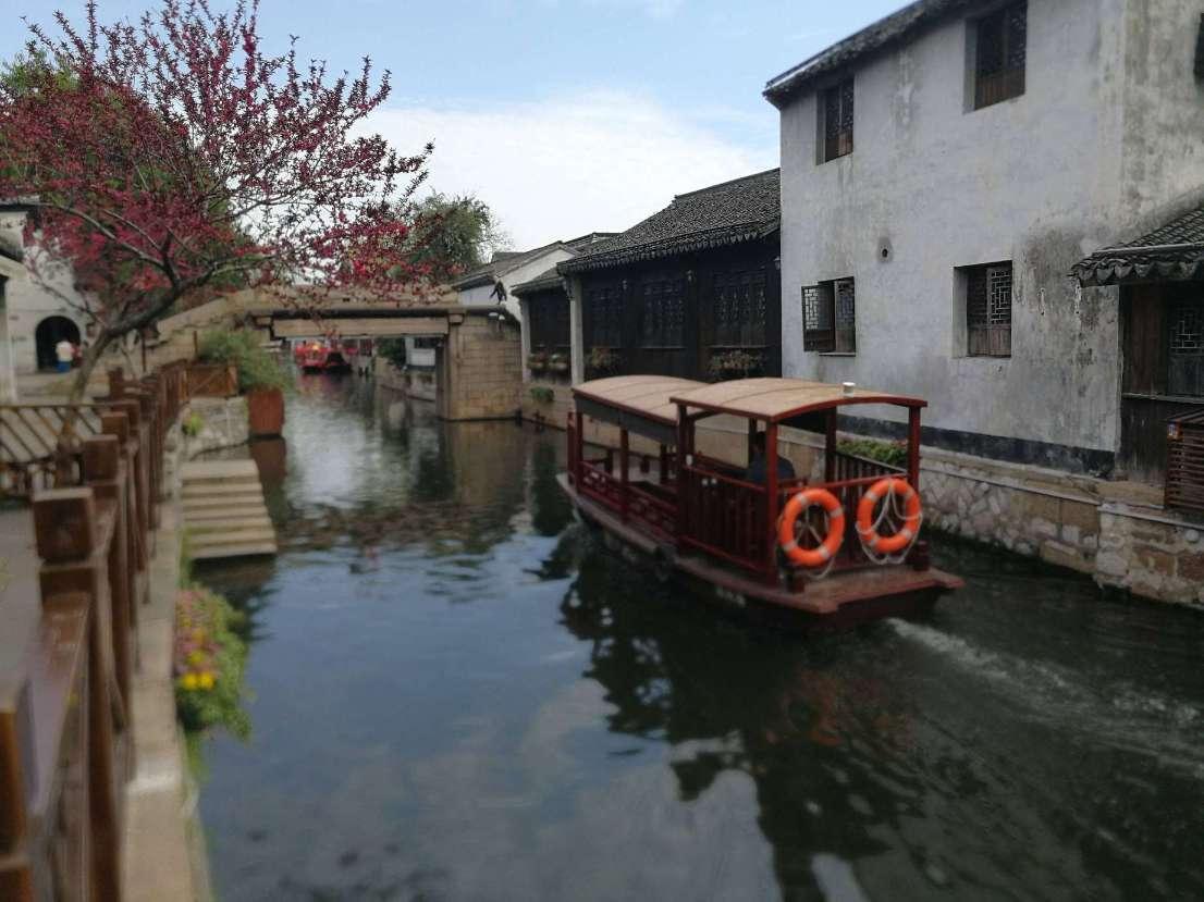 探索一个女人厌倦男人会有什么表现?,解答你的疑惑